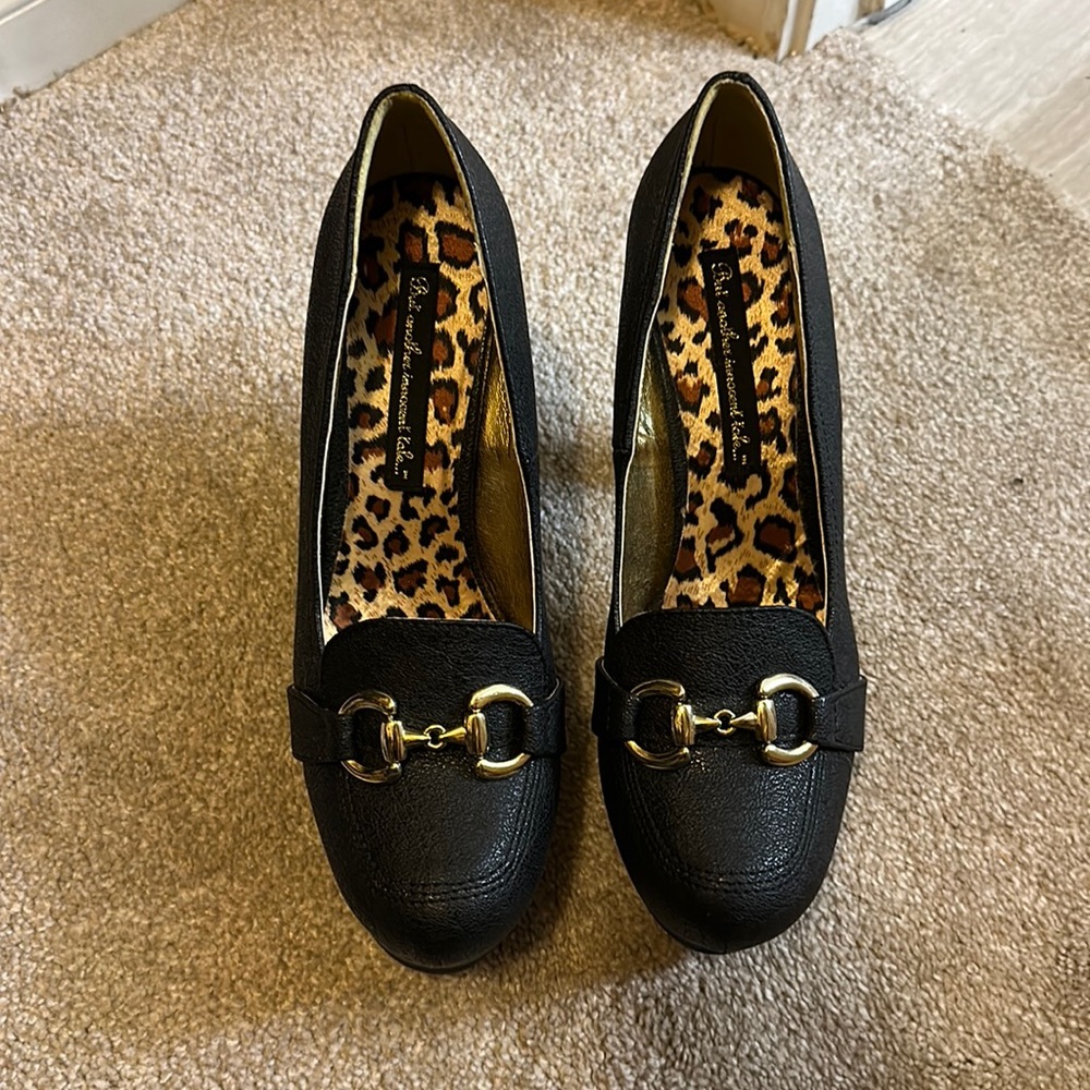 B.A.I.T Black & Leopard Platform Heels 8.5